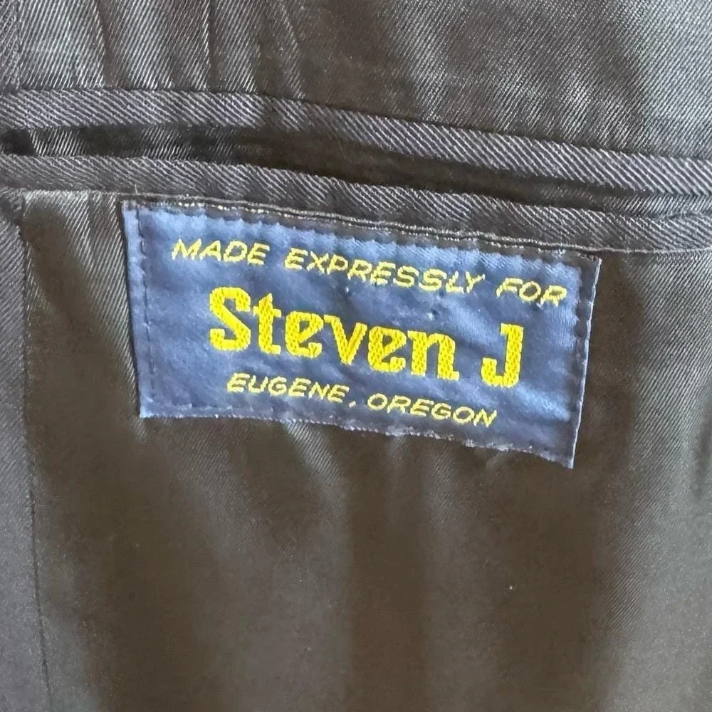 VTG Steven J Navy Blue Suit